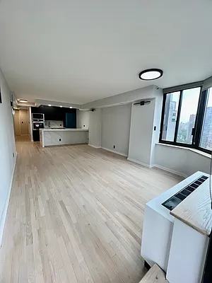 Rented by Corcoran | media 20