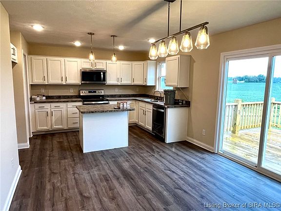 3rd image of 8150 Kepley Drive NE #5