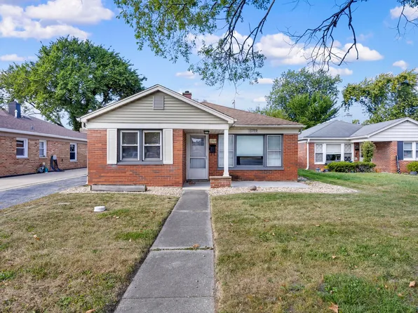 11712 S Troy Dr, Merrionette Park, IL 60803