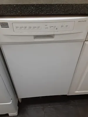 Rented by Corcoran | media 18