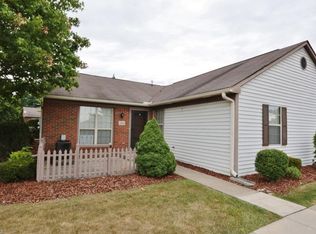 3561 Chesapeake Dr, Zanesville, OH 43701