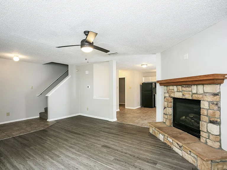 14427 Cuppola Dr — Photo 6