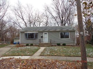 2936 Parkway Dr, Highland, IN 46322