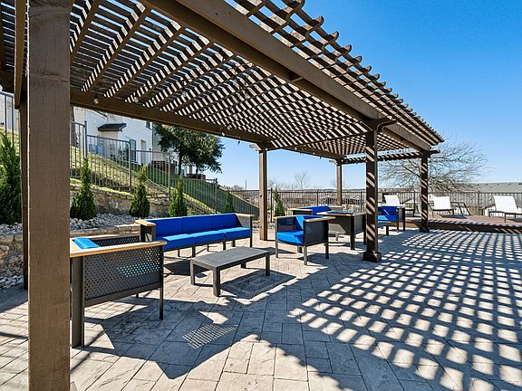 4th image of 25675 Overlook Pkwy APT 2500