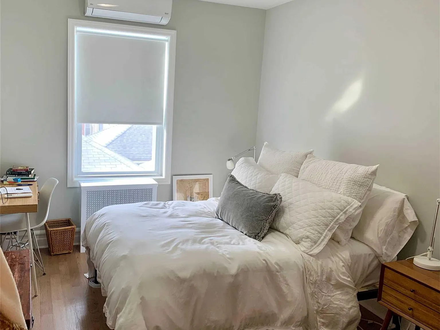 1 bed, 1.0 bath, 650 sqft, $2,200 — Photo 3