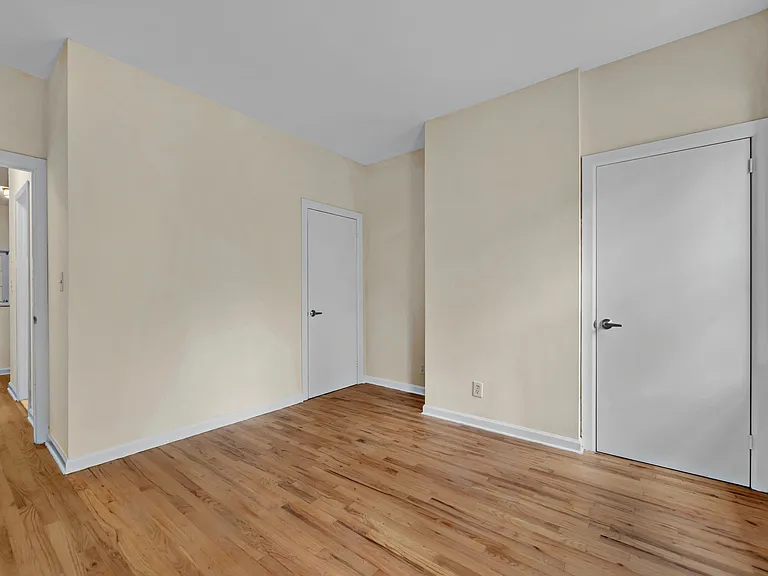 1167 2nd Ave #4-N — Photo 7