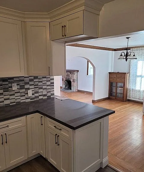 20 Roanoke Rd — Photo 5