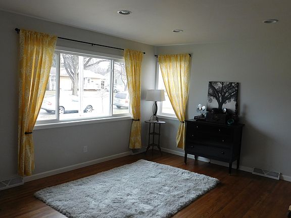 4th image of 1225 11th St N