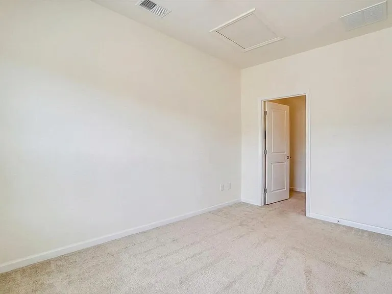 725 Apple Orchard Dr — Photo 19