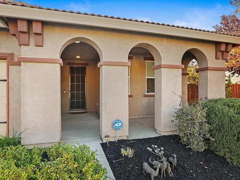 16361 Pony Express Way — Photo 4