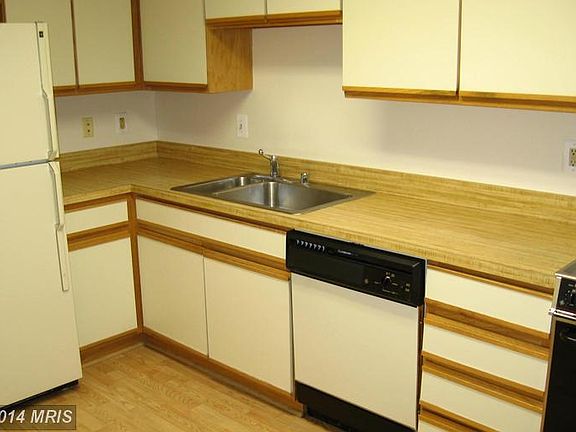 3rd image of 3310 N Leisure World Blvd APT 115-6