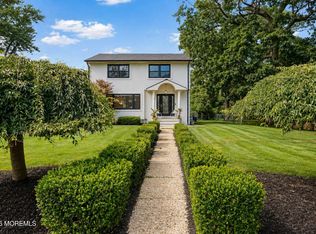 8 Heath Street, Eatontown, NJ 07724