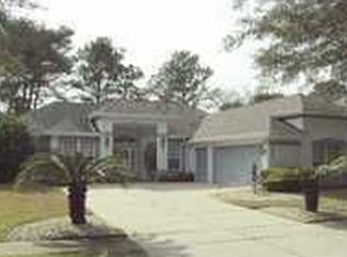 2241 Park Forest Blvd, Mount Dora, FL 32757