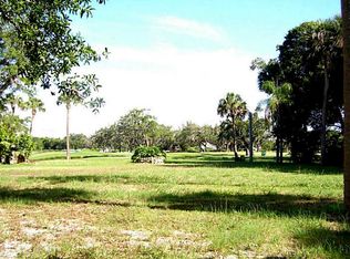 2739 Whippoorwill Ln, Vero Beach, FL 32960