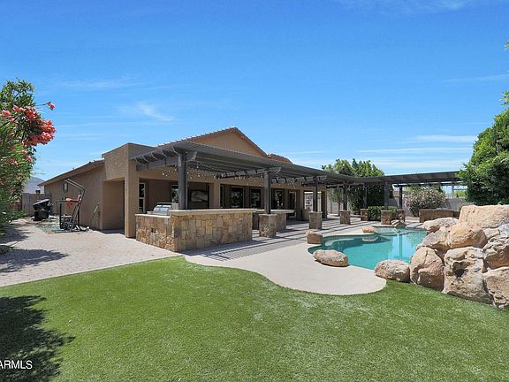 3rd image of 3126 W MELODY Drive