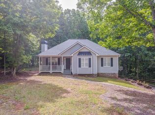 647 Philadelphia Dr, Jasper, GA 30143