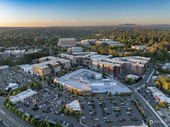 11223 NE 128th Street #J-201, Kirkland, WA 98034