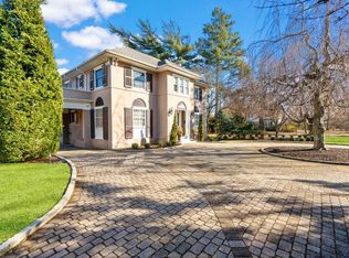 99 Handsome Avenue, Sayville, NY 11782