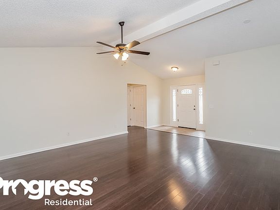 3rd image of 7788 Macdougall Dr