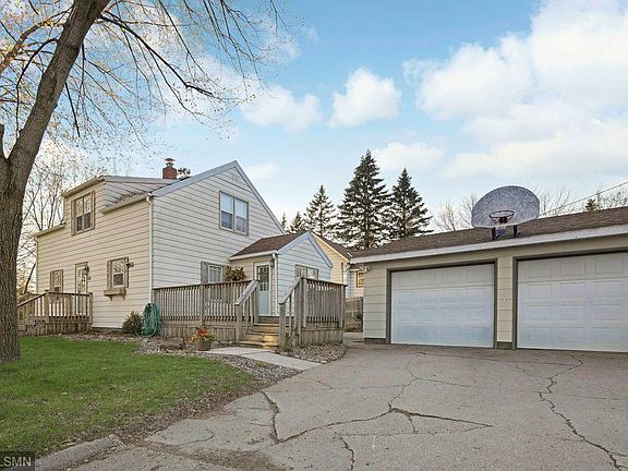5th image of 100 7th Ave N