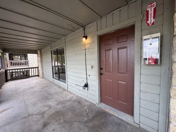 1601 Stoney Ridge Court