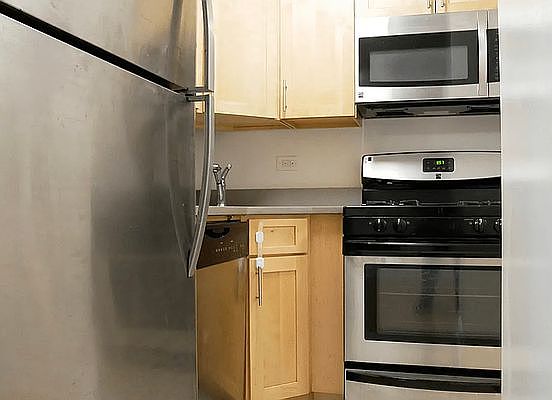 2nd image of 341 10th St APT 11A
