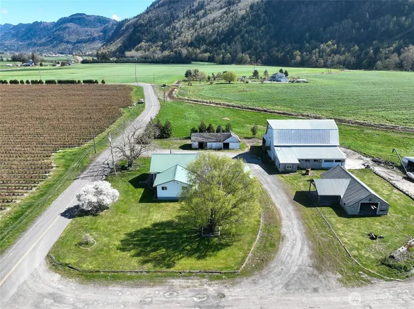 5419 Hillview Road, Sumas, WA 98295