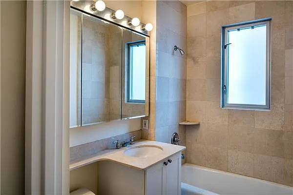 Rented by Park River | media 19