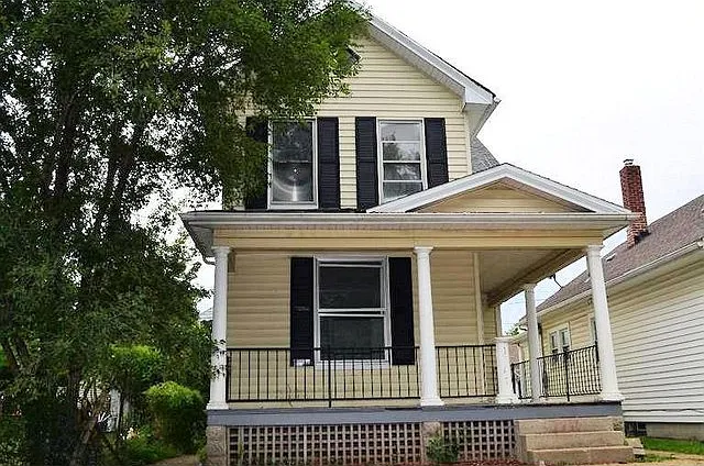 1245 Campbell Avenue - 1 — Photo 3