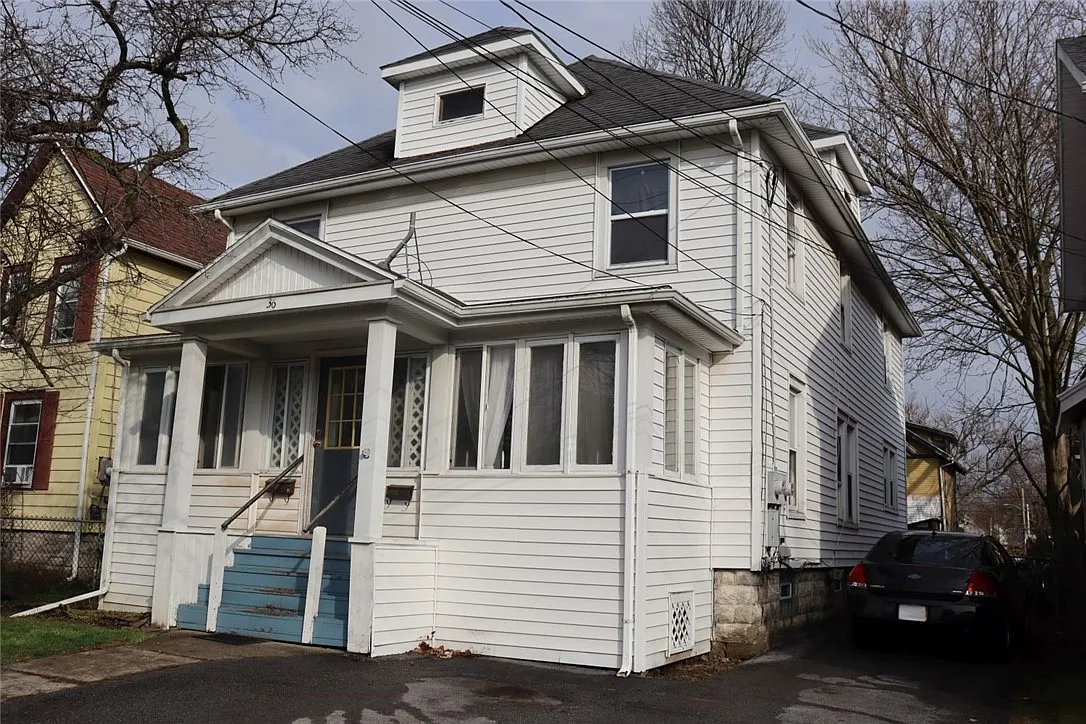 36 N Lyon St photo 1