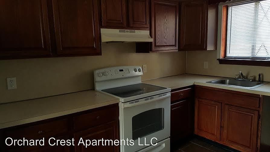 2nd image of 212 Wolcott St APT 6