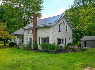 9700 Silica Sand Rd, Garrettsville, OH 44231