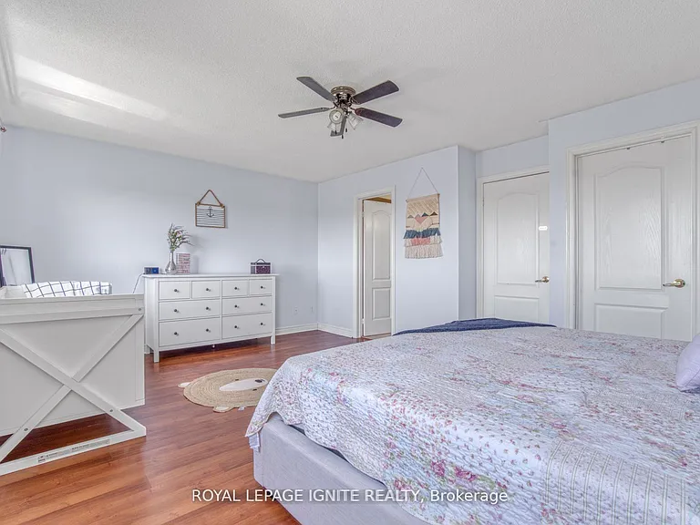 50 Marycroft Ct #UPPER — Photo 17