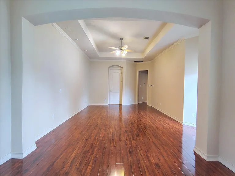 5606 Grandwood Ln — Photo 24