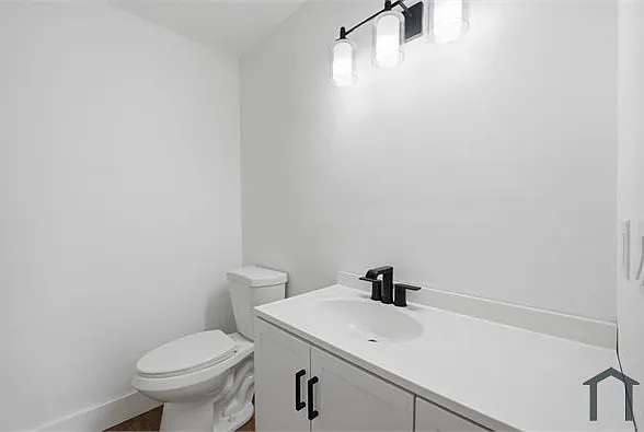 7318 NW 75th St — Photo 22