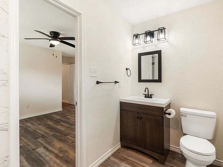 11903 Edgar St — Photo 18