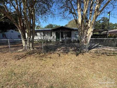 142 Burgess Rd, Pensacola, FL, 32503