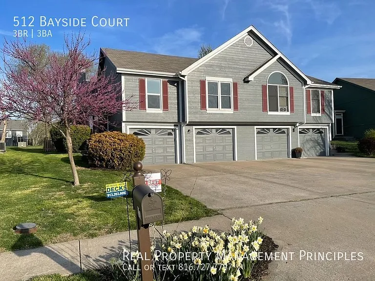 512 Bayside Ct — Photo 4