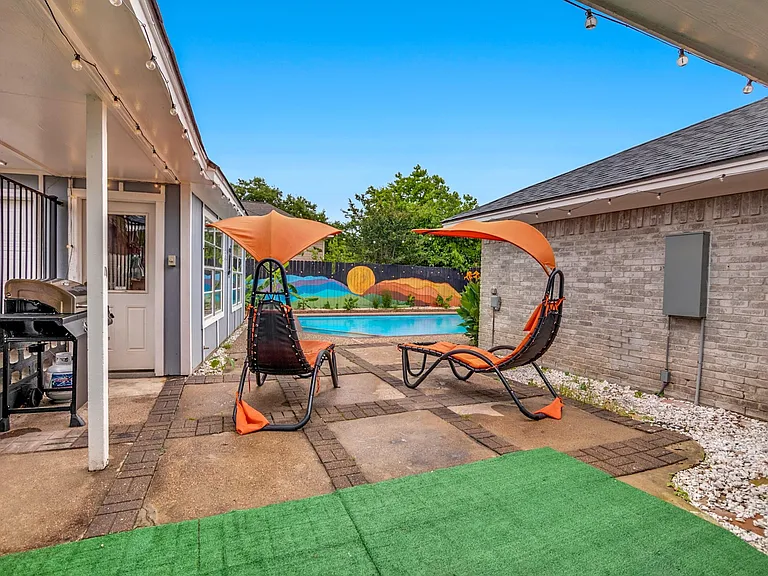 13330 Trompilla Ln — Photo 30