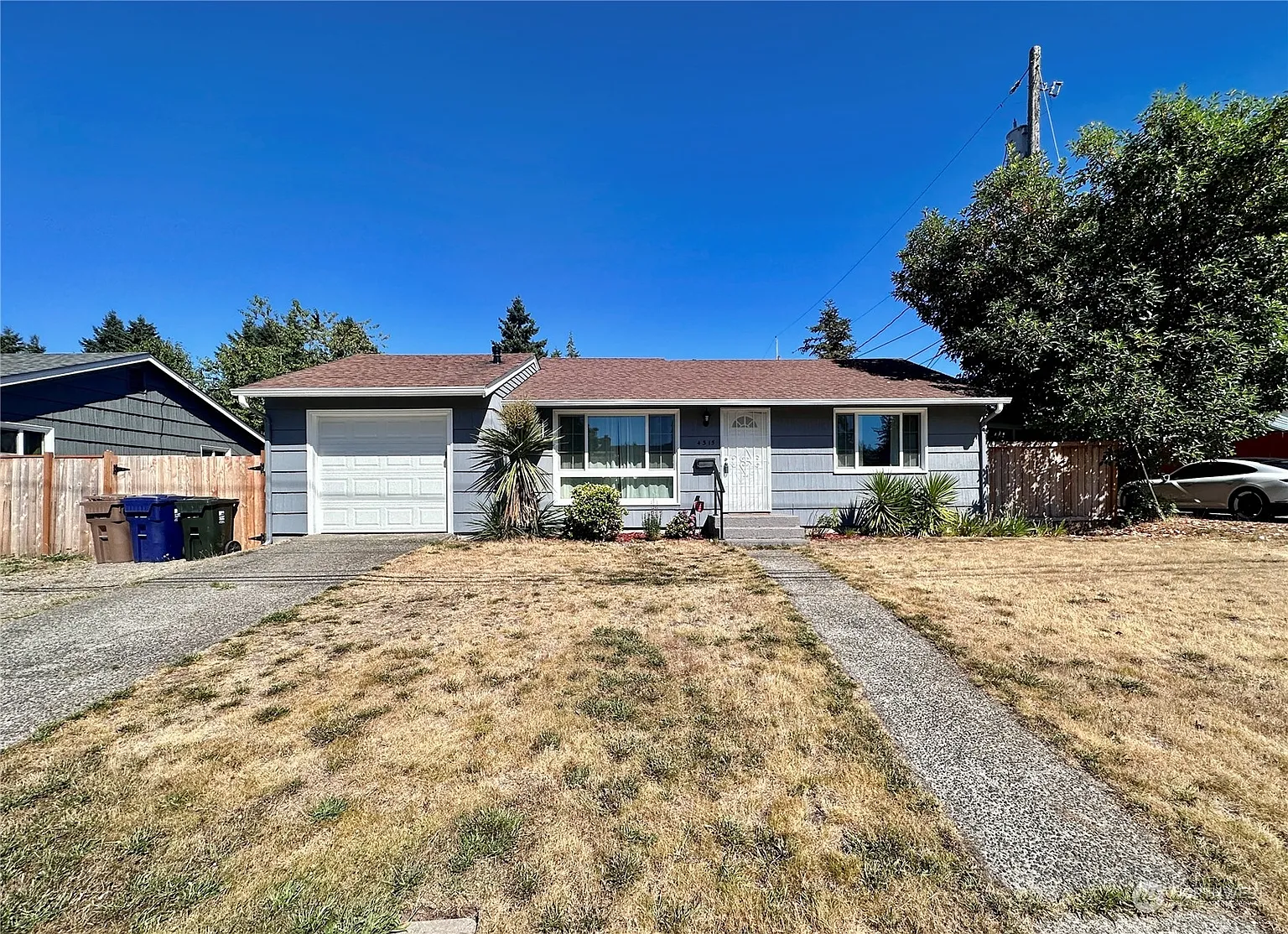 4315 N Pearl Street photo 1