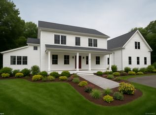 97 Chalybes Rd W, Roxbury, CT 06783