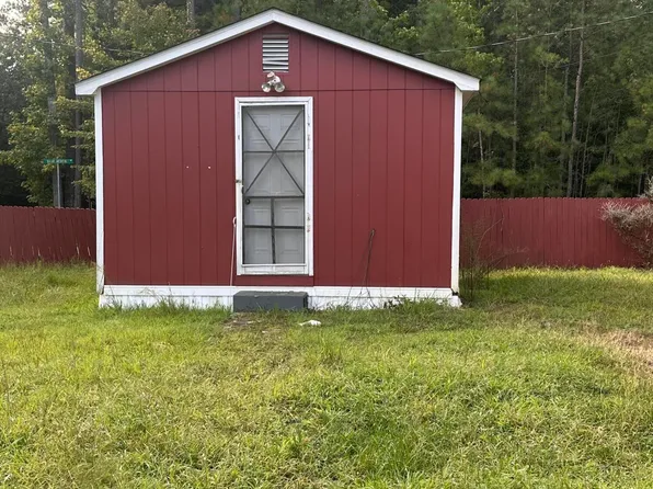 176 Millstone Rd, Henrico, NC 27842