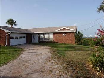 2nd image of 4313 NE Skyline Dr