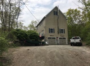 825 Perry Hill Rd, Coventry, RI 02827