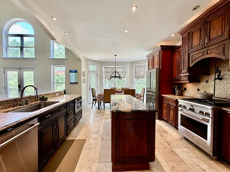 617 Lakeview Landing Rd — Photo 11
