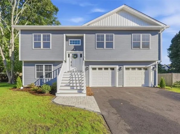 67 Kenway Ave, Warwick, RI 02889