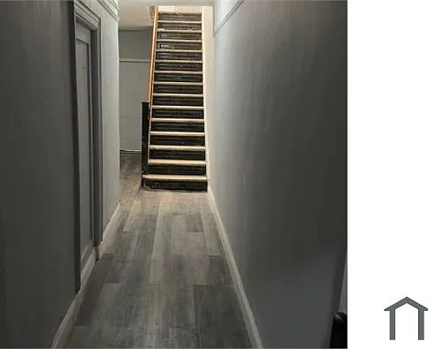 4627 Carpenter Ave #1 — Photo 1