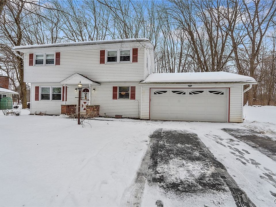 1st image of 19 Overbrook Ln