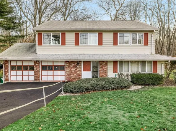 4 Pine Road, Suffern, NY 10901