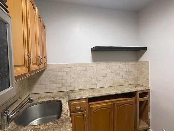 3rd image of 5730 Mosholu Ave APT 5G